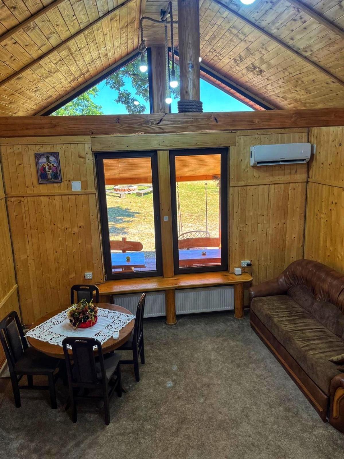 Casuta Din Stejari-Transalpina Novaci-Străini Exterior foto